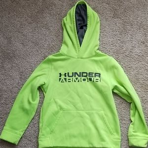 Under armour hoodie youth small